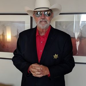 Meet your Posher, Charles